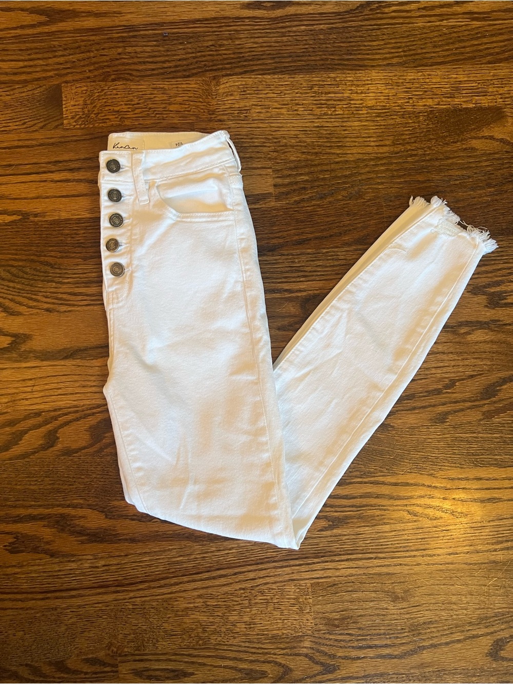 KanCan White High-Rise Button-Fly Skinny Jeans